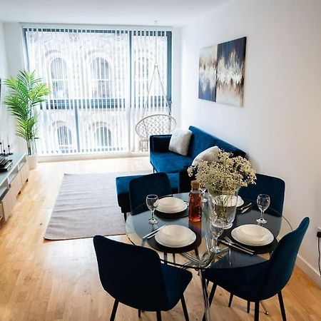 2 Bed Apt In Leeds City Centre ภายนอก รูปภาพ